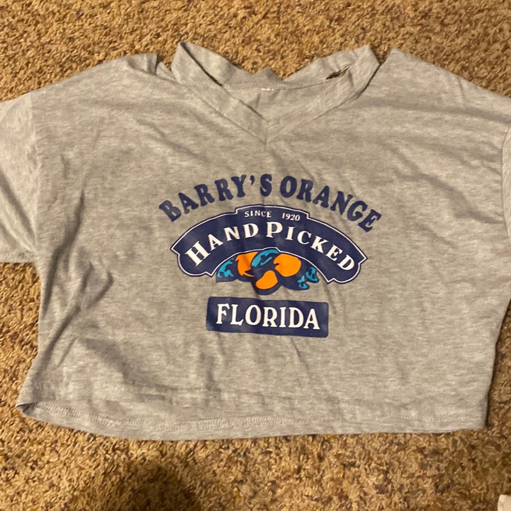 cropped tshirt